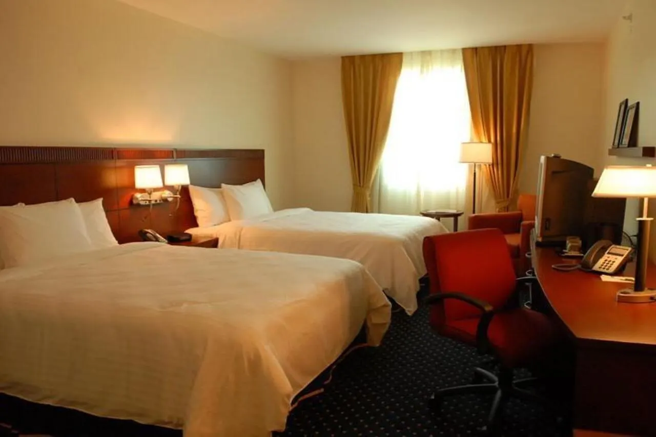 Hodelpa Garden Court Hotel Santiago De Los Caballeros