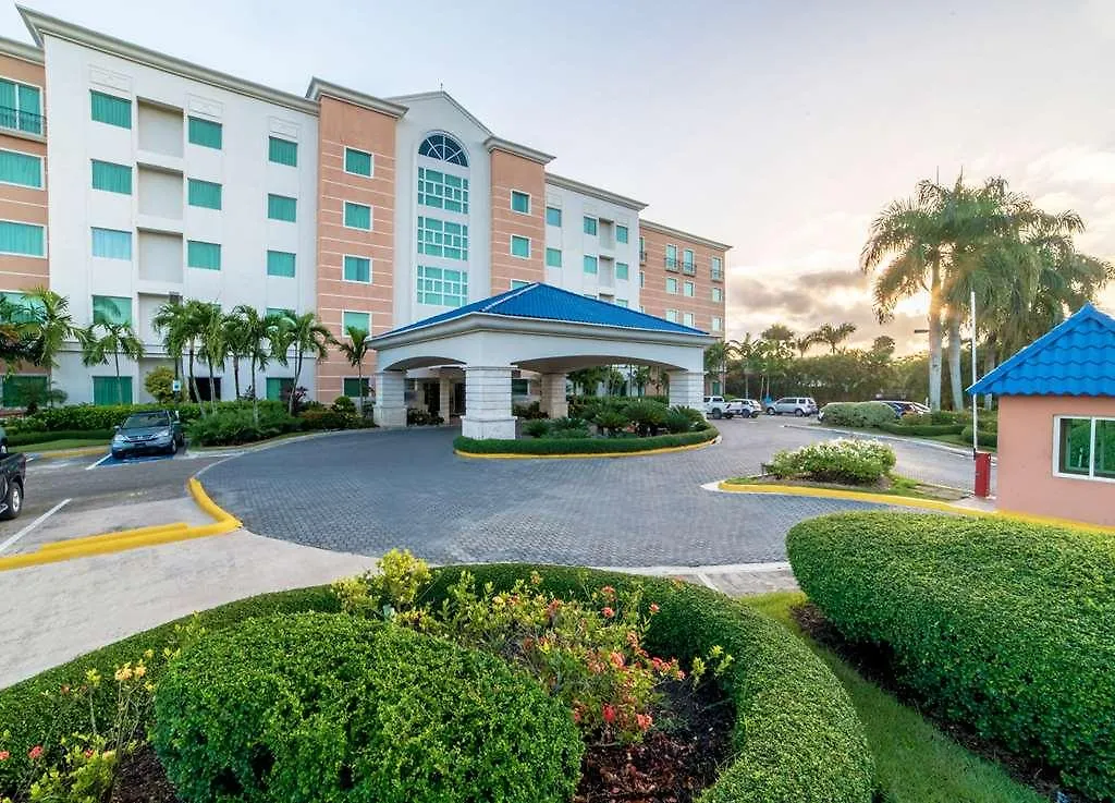Hodelpa Garden Court Hotel Santiago De Los Caballeros