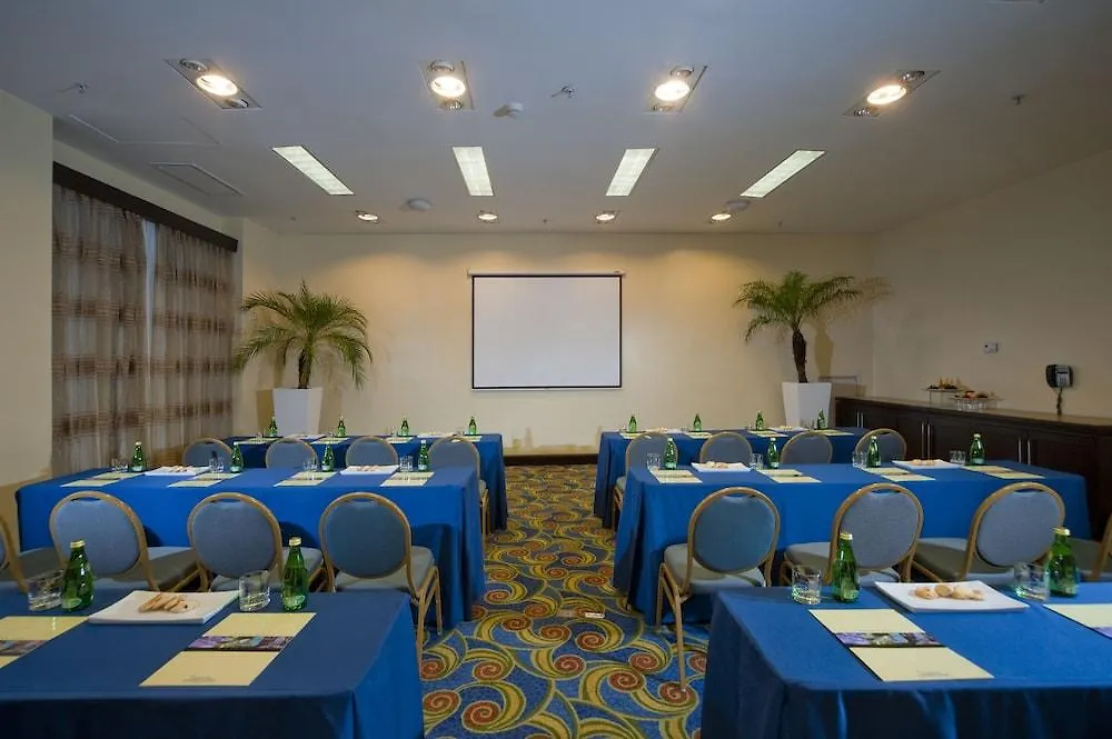 Hodelpa Garden Court Hotel Santiago De Los Caballeros
