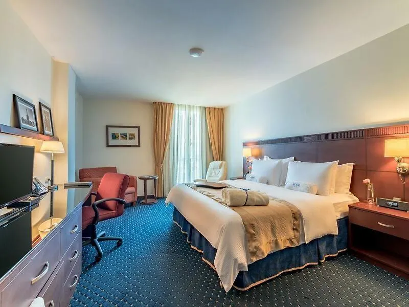 Hodelpa Garden Court Hotel Santiago De Los Caballeros 4*,